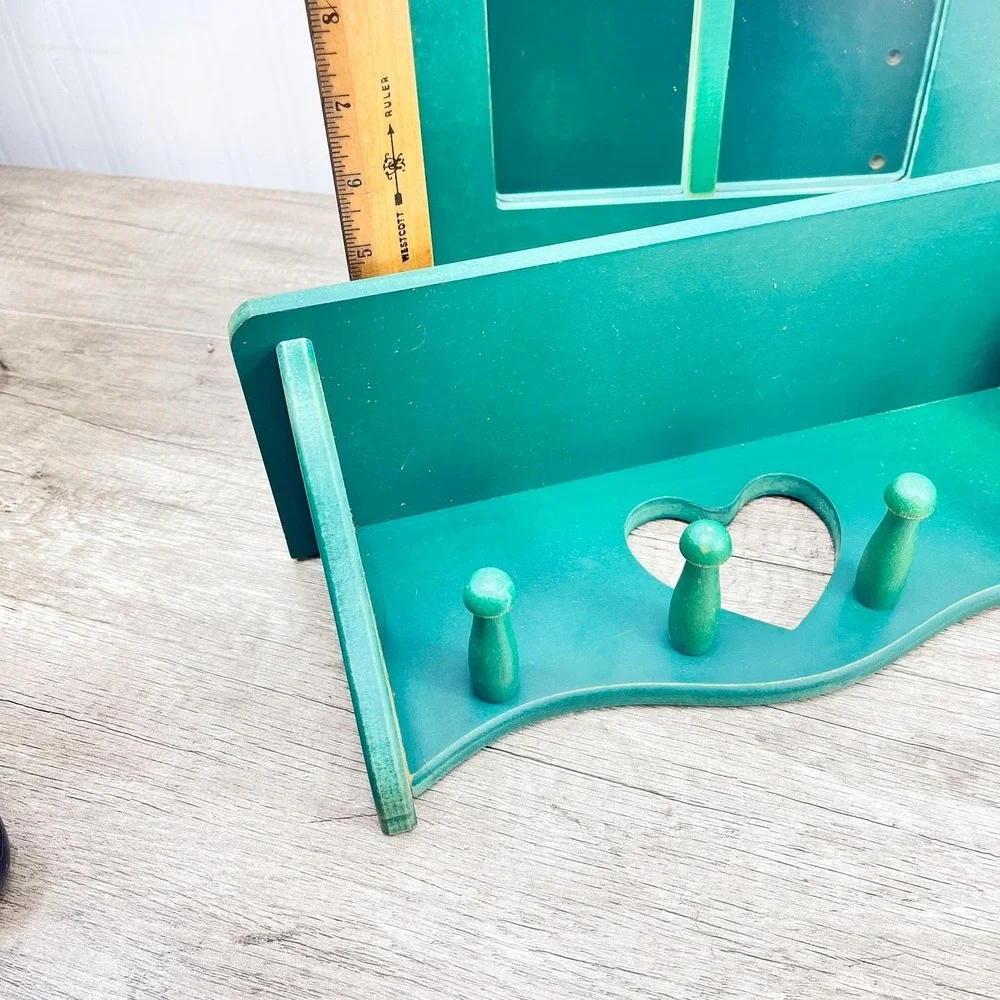 Green Wooden‎ Heart Shelf and Mirror Set - Vintage Cottagecore Decor